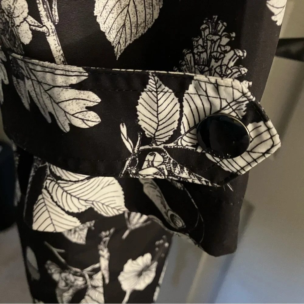 Joules Black and White Floral Rain Jacket - Picture 5 of 8